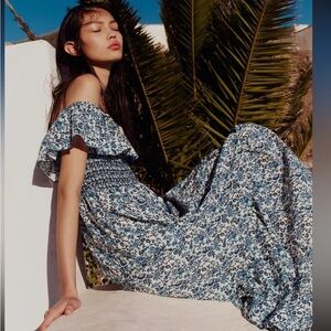 Zara Women’s Blue Floral Printed Smocked Off The Shoulder Maxi Dress Sz XS